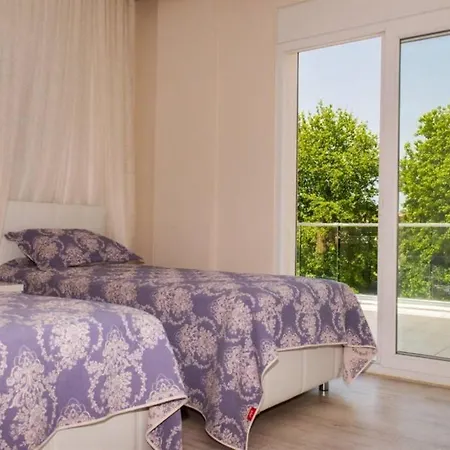 Lägenhet Likya Calis 3 *