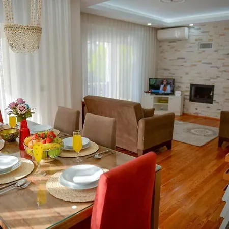 Likya Calis 3 Lägenhet Fethiye
